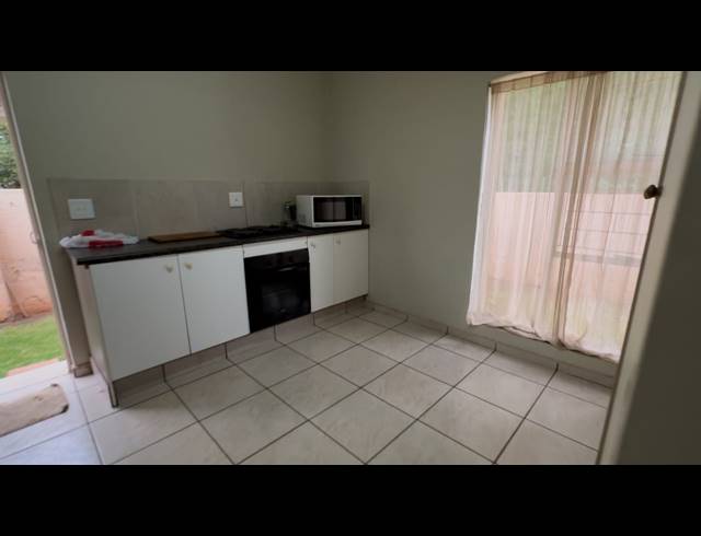 8 BEDROOM HOUSE FOR SALE IN DALVIEW